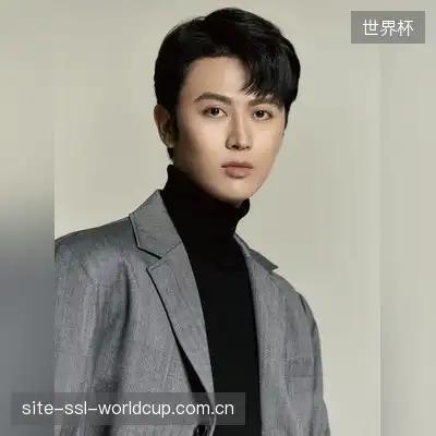 平伟娜